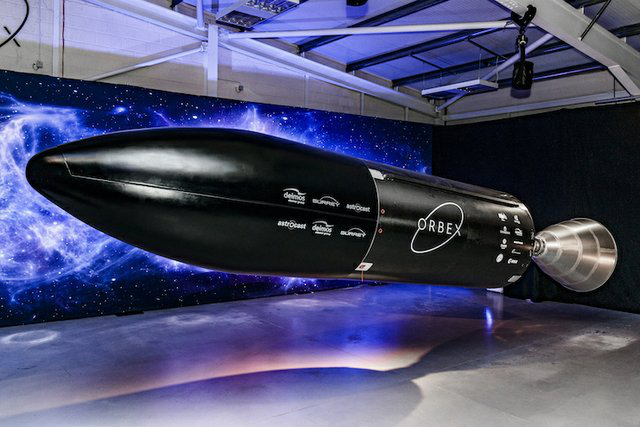Orbex用大型定制AMCM 3D打印机制造火箭发动机