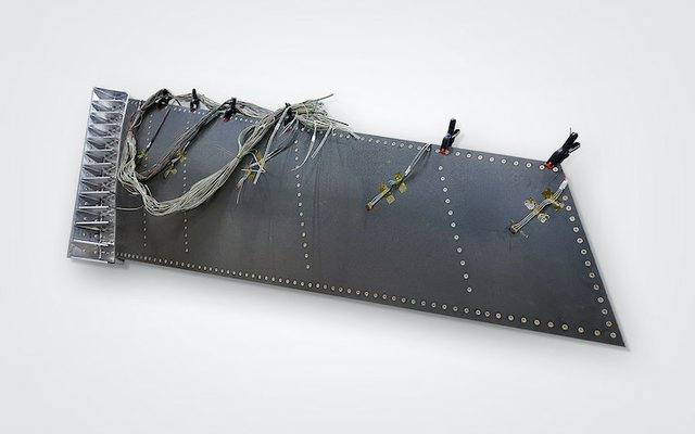 用于AFRL飞机机翼组装项目的Continuous Composites 3D打印碳纤维结构支柱